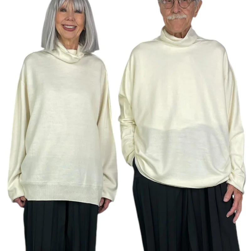 Men's Sweaters with Leather Patches for a Rugged Look Men's Sweaters with Leather Patches for a Rugged Look WOOL SMOOTH KNIT SWEATER Men's Sweaters with Leather Patches for a Rugged Look Men's Sweaters with Leather Patches for a Rugged Look WOOL SMOOTH KNIT SWEATER