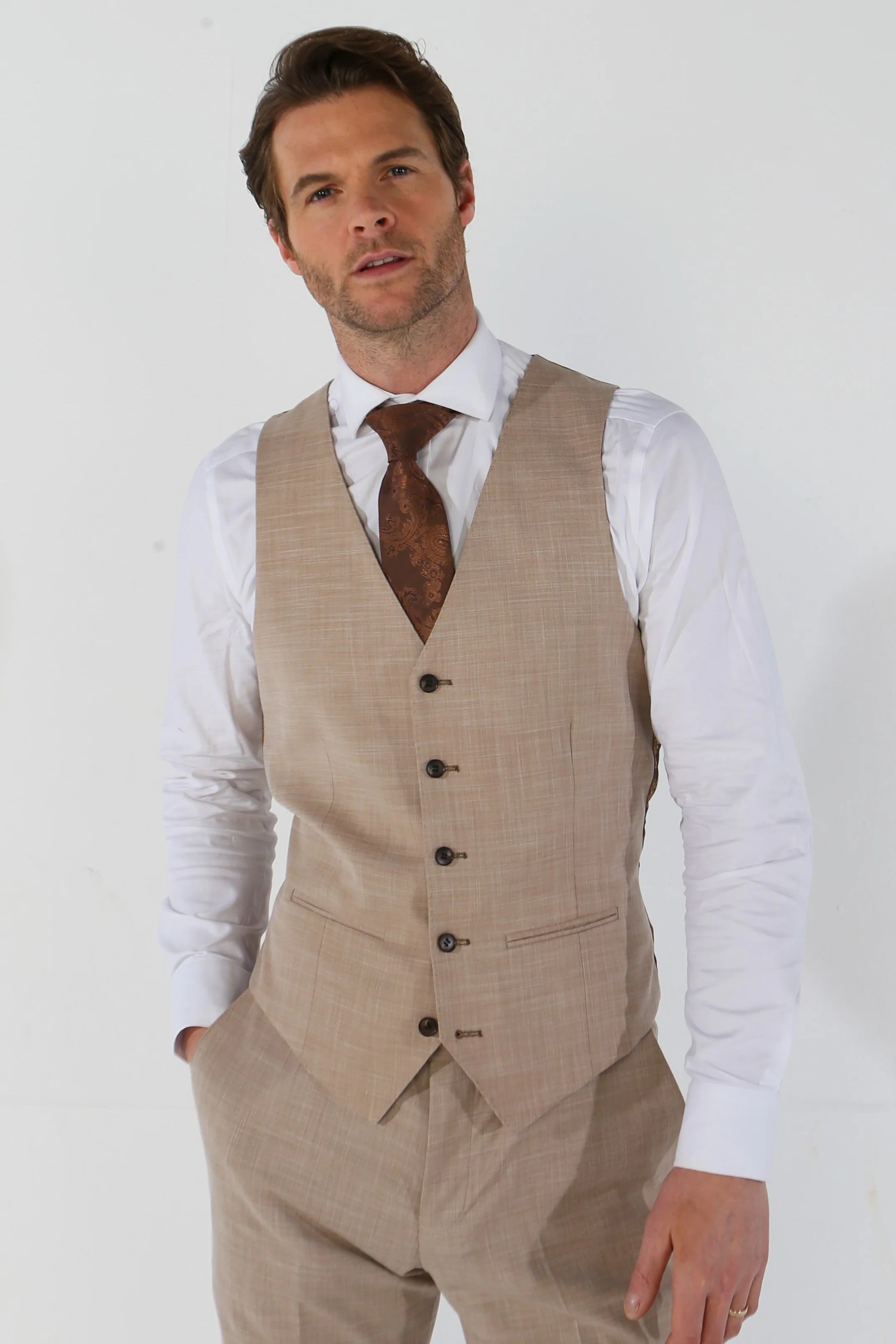 Kurt - Men's Beige Tailored Fit Waistcoat