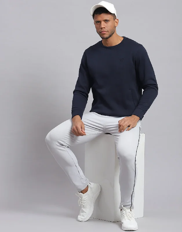 Men Navy Blue Solid Round Neck Full Sleeve Sweatshirt