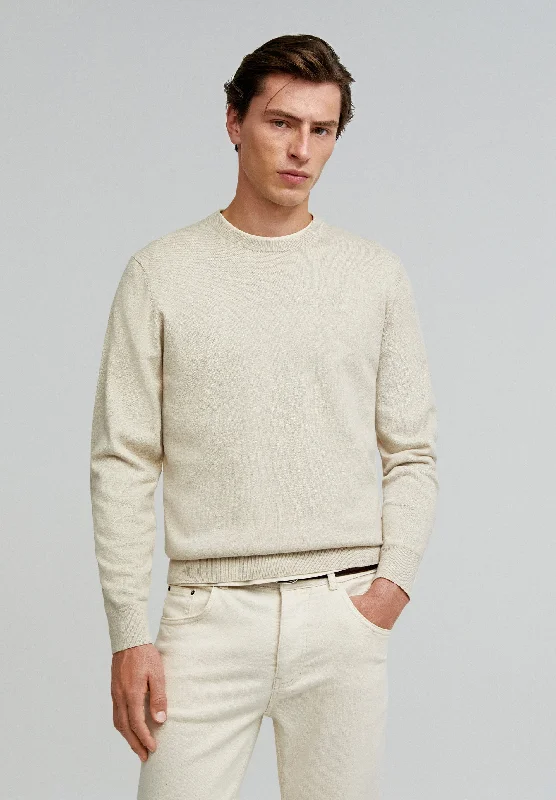 BASIC SWEATER WITH SKULL DETAIL