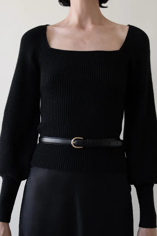 SQUARE NECK SWEATER